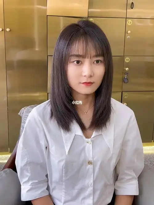 中长发女生一定要尝试的减龄初恋发型