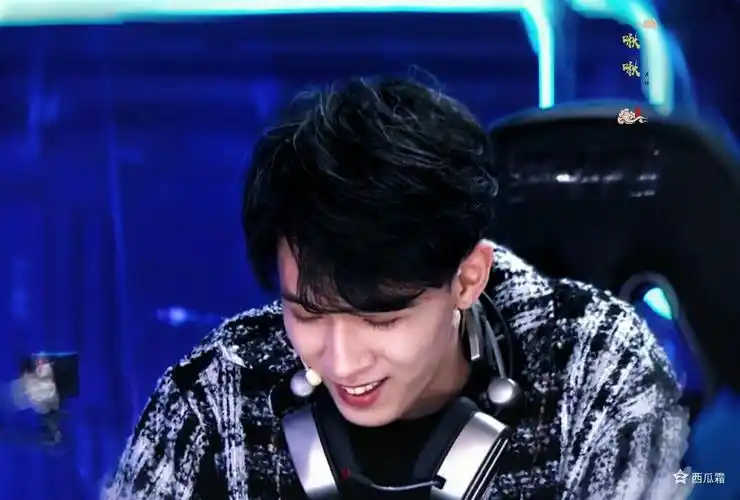 秦霄贤 qq名人赛 - 堆糖,美图壁纸兴趣社区