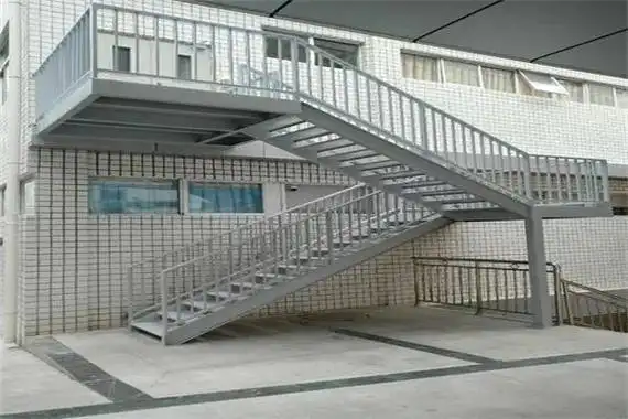 我们是一家专业承接钢结构施工的公司,致力于为客户 - 抖音