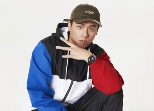 孙权,艺名法老,出生于浙江省海宁市,中国男歌手,说唱厂牌活死人的主理