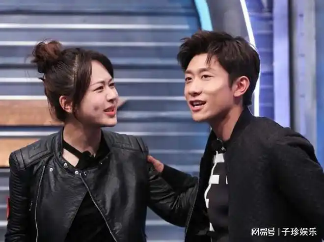 杨紫应该叫人设坍塌男神收割机与杨紫合作的男艺人都塌方了