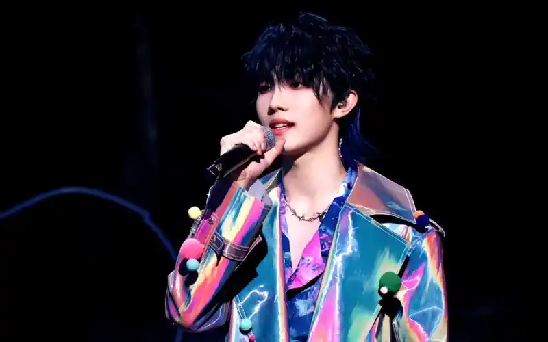 【苏新皓】线下的神降临,每一个舞台都能跳出不一样的感觉,做这个视频