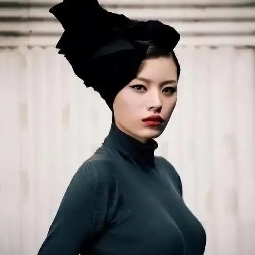 葛荟婕深夜喊话汪峰我的号码一直没变是手段还是想复婚