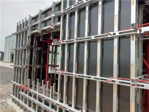 钢木龙骨租赁公司哪里有,钢包木租赁找博泰-北京博泰钢构