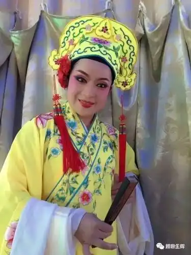 江西小百花越剧团