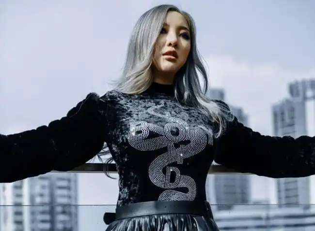 莫安琪八卦男朋友是谁 中国新说唱莫安琪个人资料大屁股照片