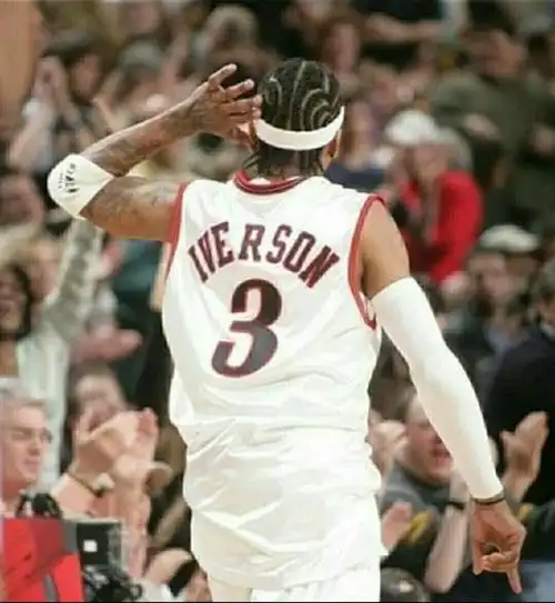 贫民窟走出的nba巨星,艾弗森
