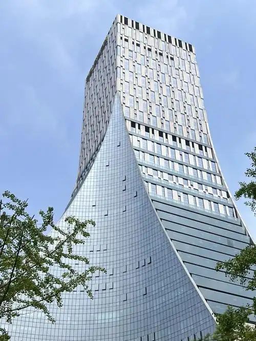 9297坐标:四川成都市高新区天府大道中段1577号ccec(欧洲中心)11