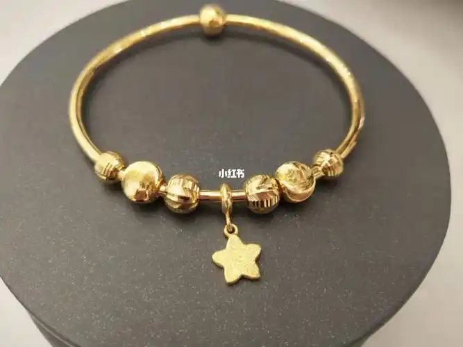 黄金潘多拉手镯