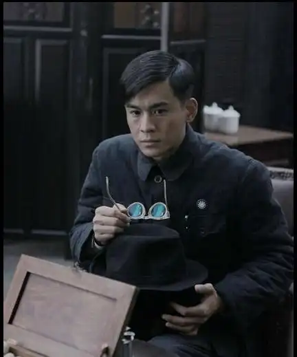 乔振宇在温故1942里演的那个书记小韩是哪一个啊?