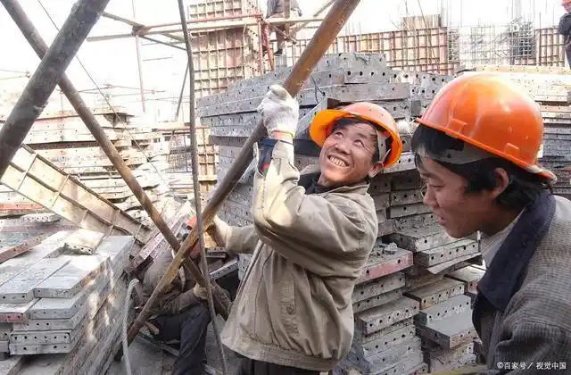 农民工在工地上干活不怕脏累苦就怕3件事知道的人要提防