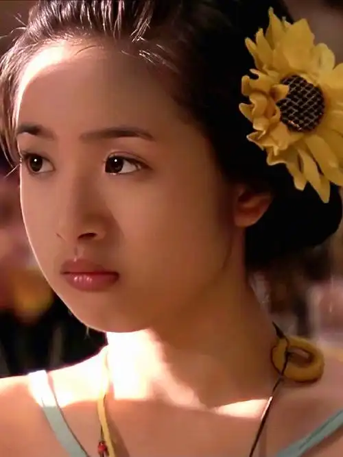 这么可爱的女孩子969091谁看了不迷糊啊#林依晨看了都得愣一下