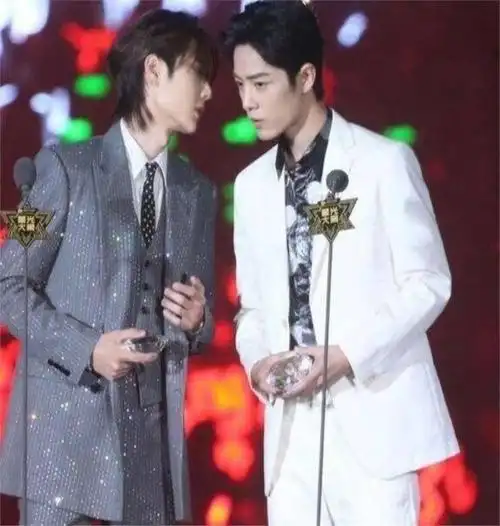 肖战忙于新戏与王一博事过境迁