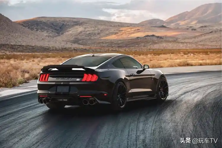 福特眼镜蛇多少万(5.2l机增v8迸发900匹!