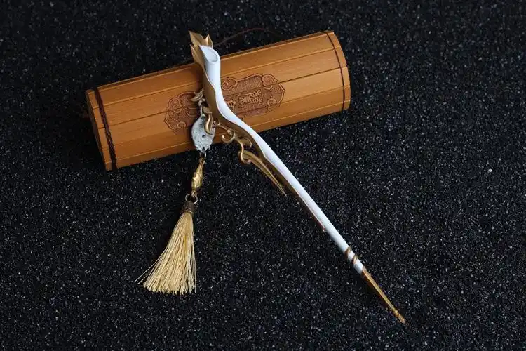 剑网三武器周边 纯阳 赤霄红莲 万花 落凤烟斗 五毒蛇 合金模型