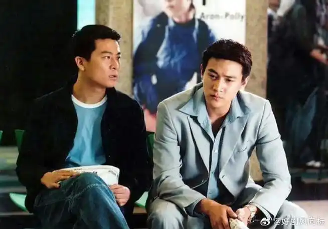 陆毅晒14岁18岁的自己#小时候看男才女貌被陆毅和冯绍峰迷疯了硕