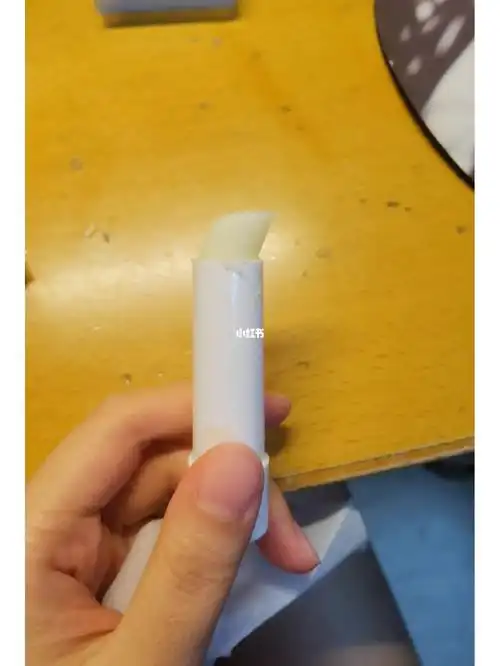 唇膏太热了断了然后