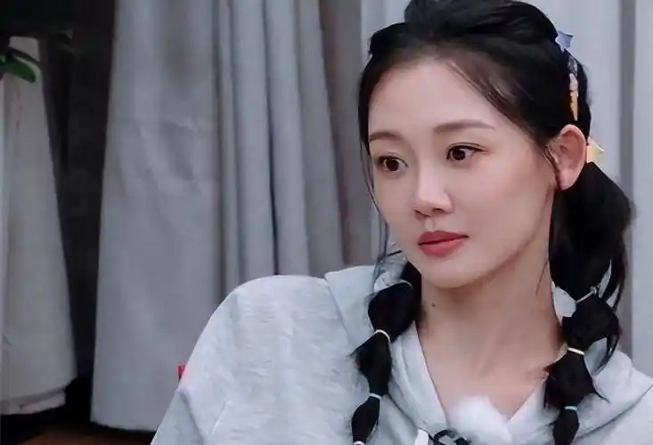 苗苗晒拆箱视频引围观!