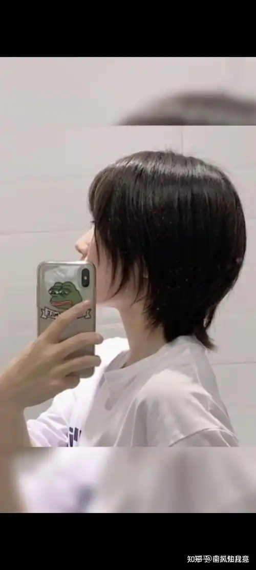 普通女孩剪日系鲻鱼头短发是怎么样的