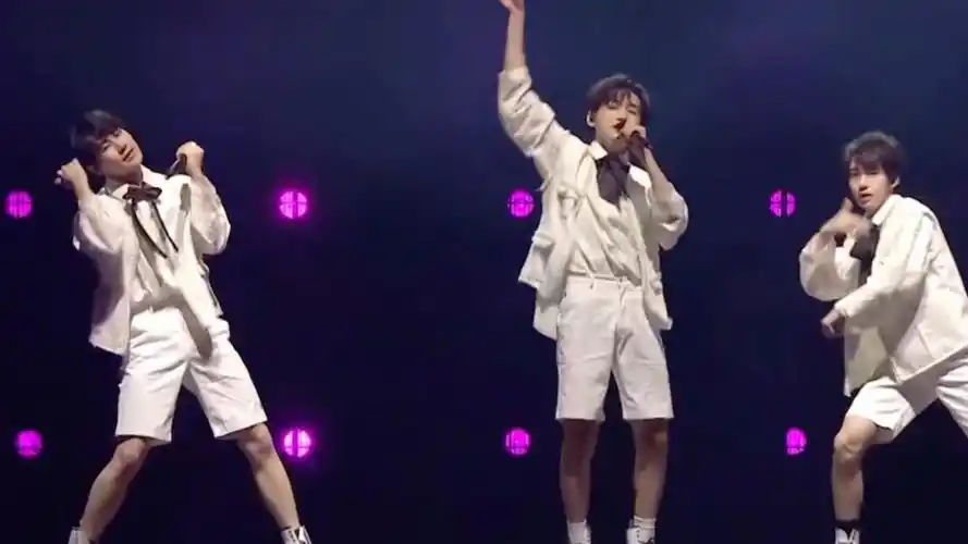 【宋亚轩】宝宝亲亲