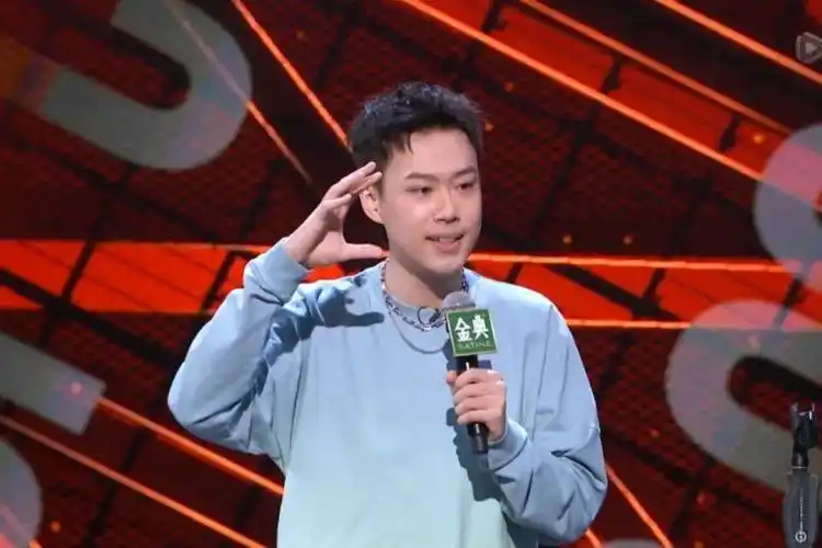 67脱口秀由来只有新人笑