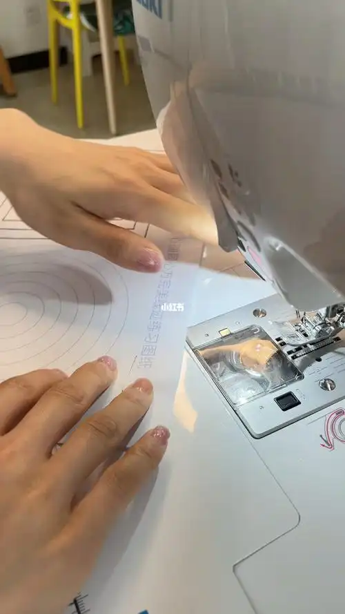 继续踩缝纫机同心圆再多练习练习