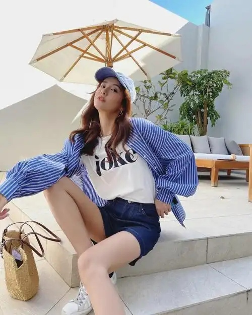 陈赫现任妻子好美,穿少女也没有违和感,真看不出37岁了