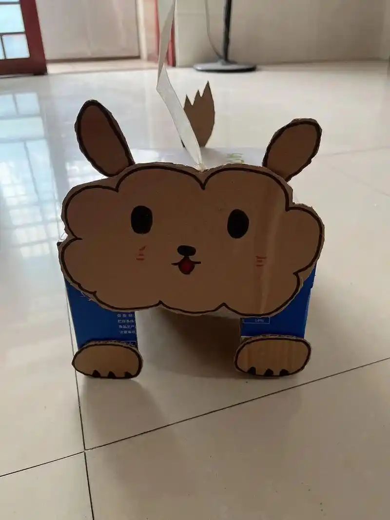 纸箱小狗 #纯手工打造 有狗了,不想和没狗的人玩了,哈哈! - 抖音