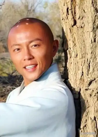 李连杰儿子谢苗没戏拍为何不找干爹帮忙他一句话揭露现实