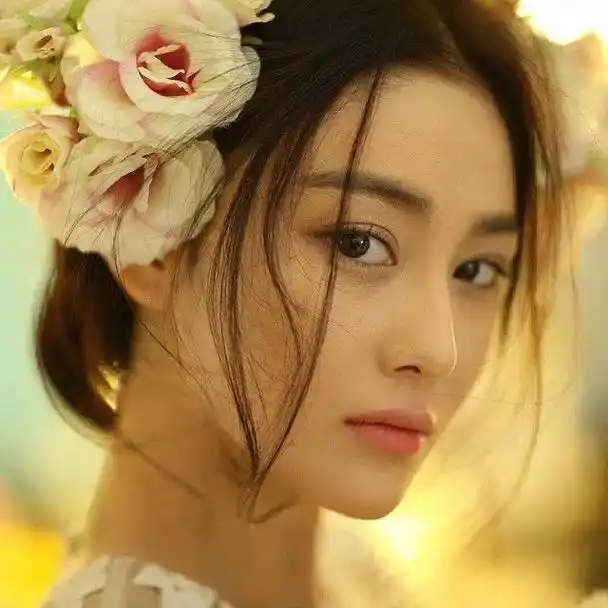 张馨予图集#张馨予 #性感美女 #美女图片 #美女头像  - 抖音