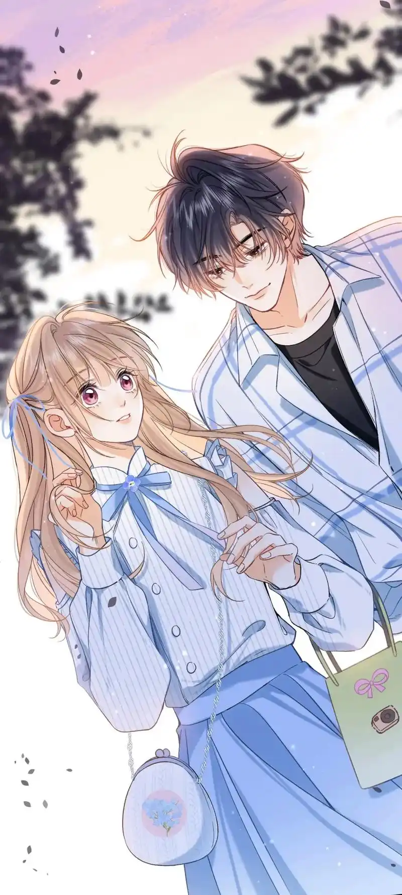 偷偷藏不住漫画#壁纸分享 #桑稚 #段嘉许 - 抖音