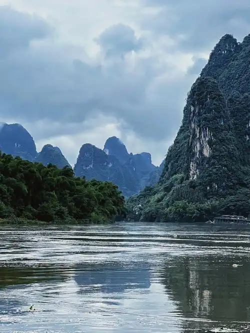75桂林阳朔漓江
