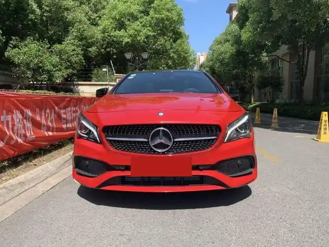 苏州2018年6月奔驰奔驰cla级2017款cla2204matic红色自动档