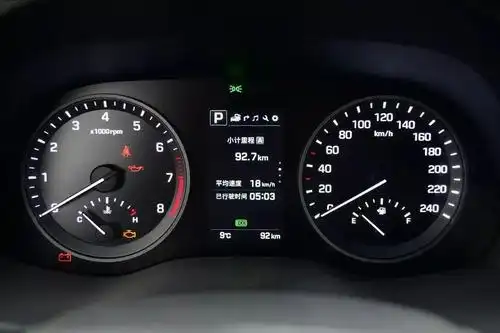 动力可以变速箱平顺,试驾北京现代全新途胜