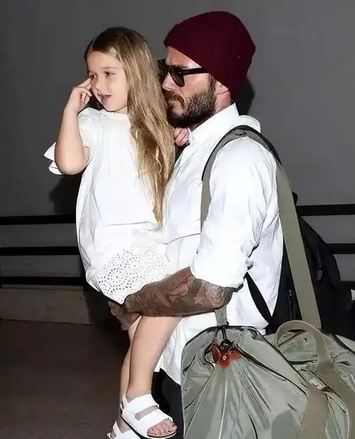 投胎达人贝小七,12岁就成美少女,是全家人眼里的宝|伊万卡|妮可拉|小