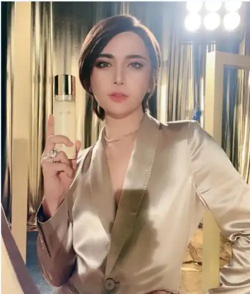 疯狂跨界的斜杠青年时大漂亮 是什么让他成为备受瞩目的主播?_tom明星