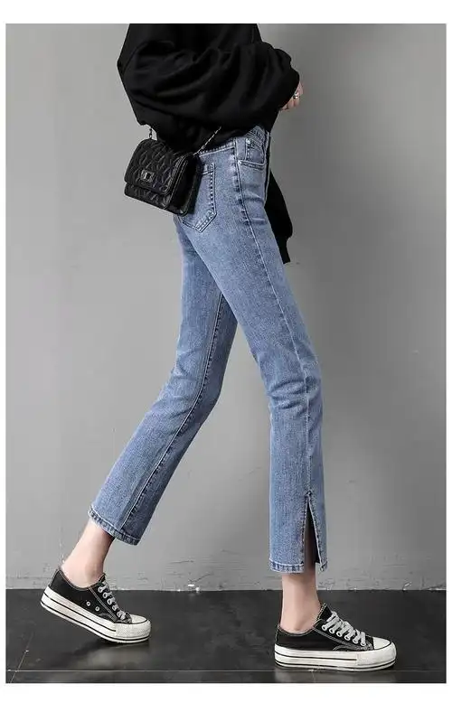 流行元素:褶皱,开衩,做旧,水洗,磨白弹力:微弹厚度:常规上市时间:2021