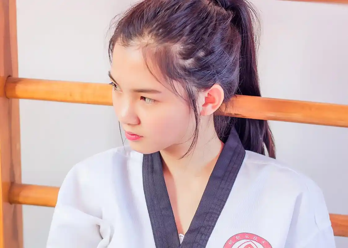 为什么出轨的男人都喜欢有夫之妇?三个原因,解答你的困惑