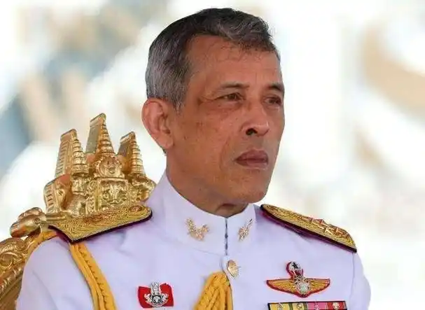 世界上最奢靡的统治者,泰国国王玛哈究竟多有钱,远超沙特迪拜