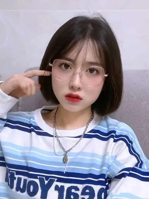 这几款流行的女生短发发型你喜欢哪一款