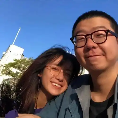 李诞和黑尾酱一段自由至上的恋爱一场命中注定的离婚