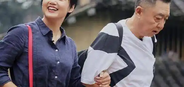 原创他一口拒绝德云社股份,北京有4万平马场,名下十几套房产_于谦