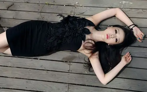 气质女王赵芸萱,高清图片,电脑桌面-壁纸族