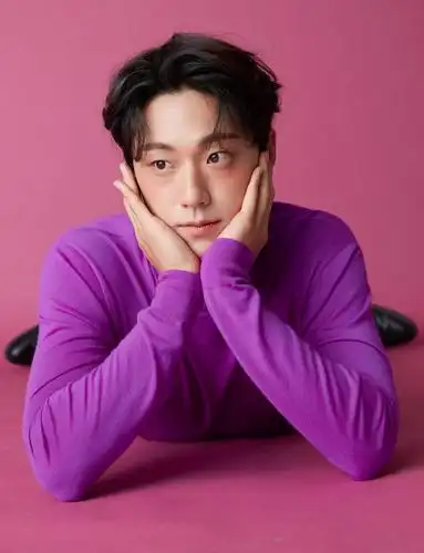 和李到晛有关的一切都可以讨论peacelove就好