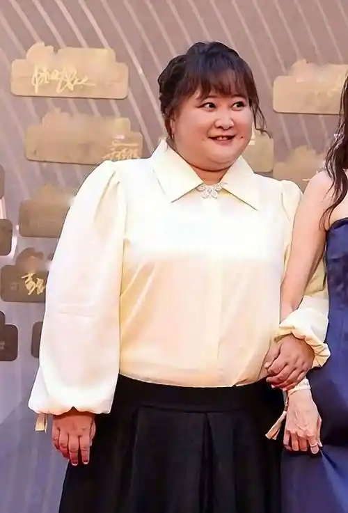 贾玲这张瘦身成功的照片有没有