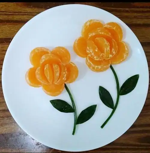 小创意-"有趣的水果拼盘"