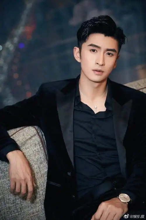 张云龙说跳舞加我等于咸鱼打挺