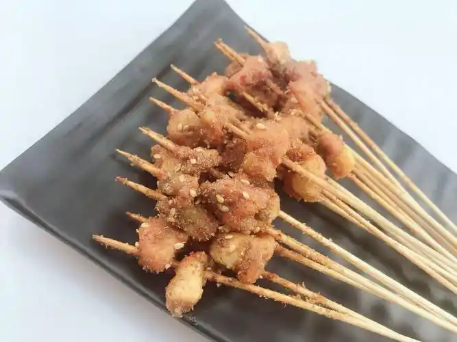 小串掌中宝100串脆骨鸡膝软骨手把网红烧烤食材鸡肉丸