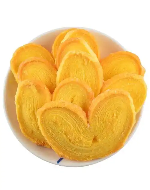 不论是作为早餐点心,淡淡的甜味搭配香香的酥皮刚刚好.