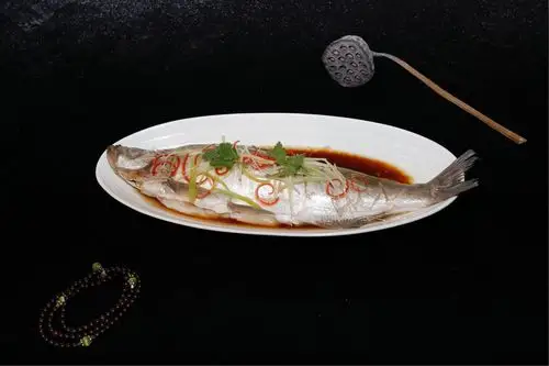 精品特色菜清蒸白鱼98元